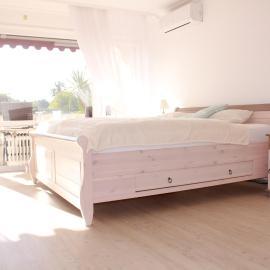 MariaPrimaVera Apartment am Kurpark mit Schwarzwaldblick * * * *，位于巴特克罗青根的酒店