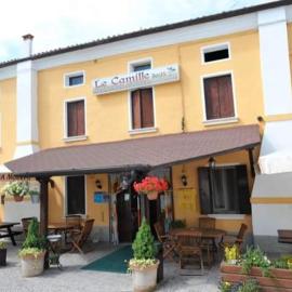 Le camille ristorante pizzeria & locanda，位于阿德里亚的酒店