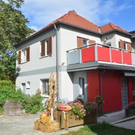 Ferienwohnungen Gruber，位于拉斯特的酒店