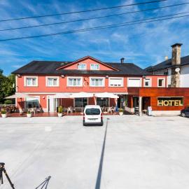Hotel Santa Cruz,位于蒙讨斯的酒店