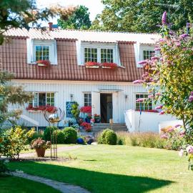 Agda Lund Bed & Breakfast，位于奇维克的酒店