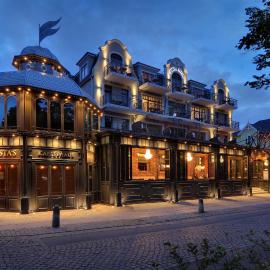 Europa Hotel Kühlungsborn，位于奥斯赛拜-屈隆斯博恩的酒店