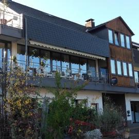 Gästehaus Moselblick，位于特里滕海姆的酒店