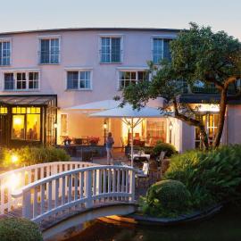 Tiemann's Hotel，位于Stemshorn的酒店