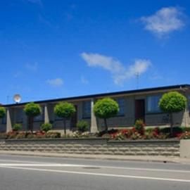 Blue Dolphin Motel，位于提马鲁的酒店