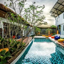 Us Hostel Samui，位于波普托的酒店