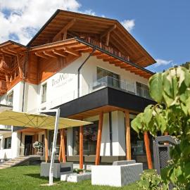 Dolomeet Boutique Hotel,位于平佐洛的酒店