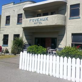 Foveaux Hotel，位于布拉夫的酒店