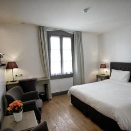Hôtel Henri IV，位于内拉克的酒店