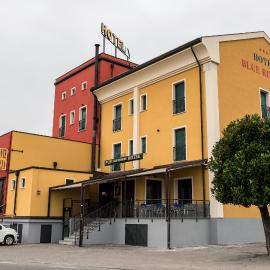 Hotel Blue Ribbon,位于韦尔切利的酒店