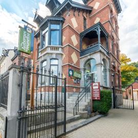 Auberge de Jeunesse de Namur，位于那慕尔的酒店
