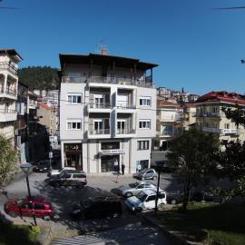 Hotel Orestion - Bike and motorcycle friendly hotel，位于卡斯托里亚的酒店
