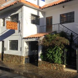 Posada Junco y Capuli，位于万卡约的酒店