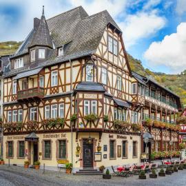 Altkölnischer Hof，位于巴哈拉赫的酒店