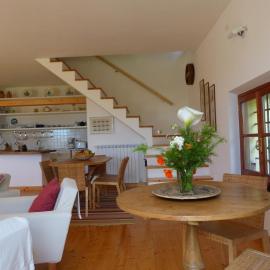 Olive Press Lodge，位于基亚瓦里的酒店