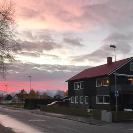 Villa Åndalsnes，位于翁达尔斯内斯的酒店