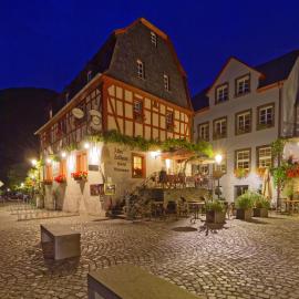 Altes Zollhaus，位于拜尔施泰因的酒店