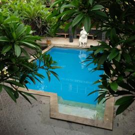 Kerti Beach Bungalow and Restaurant，位于八丹拜的酒店