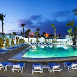 Hari Club Beach Resort，位于阿格希尔的酒店