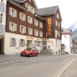 Hotel Gotthard，位于格舍嫩的酒店