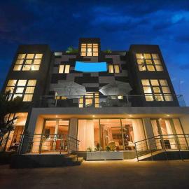 The Palms by Eagles Airport Residential