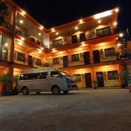 RSG Microhotel，位于桑托斯将军城的酒店