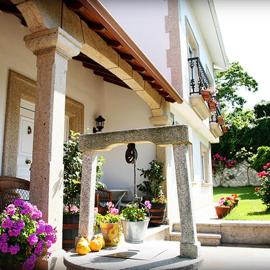 Casa Lourido Lires，位于Lires的酒店