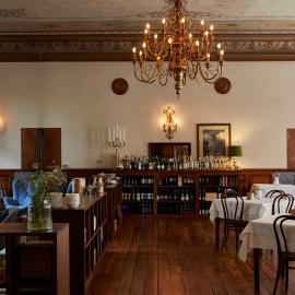 Hotel Monterosa，位于阿兰尼亚·瓦尔塞西娅的酒店