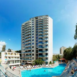 Hotel Rеgina - Golden Sands All Inclusive，位于金沙的酒店