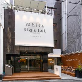 White Hostel Shinsaibashi，位于大阪的酒店