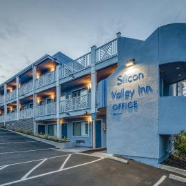 Silicon Valley Inn，位于贝尔蒙的酒店