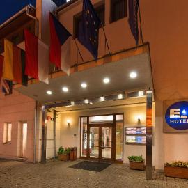 EA Hotel Populus