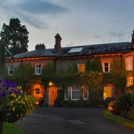St Andrews Town Hotel，位于德罗伊特威奇的酒店