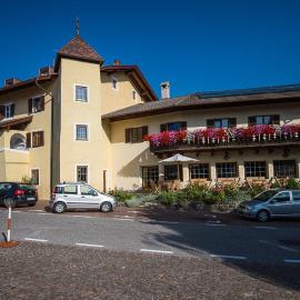 Gasthof Zur Sonne,位于拉伊翁的酒店
