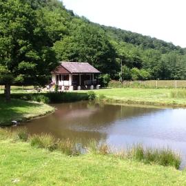 chalet de luve，位于Vireux-Wallerand的酒店