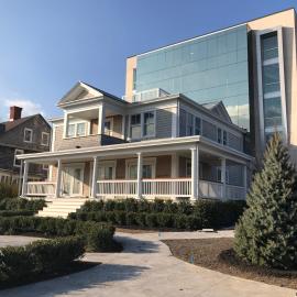The Preston House and Hotel，位于河头镇的酒店
