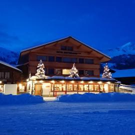 Hotel Wetterhorn，位于格林德尔瓦尔德的酒店