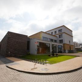 Dom Studenta AŁ，位于沃姆扎的酒店