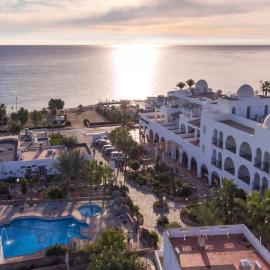 Hotel Puntazo II，位于莫哈卡尔的酒店