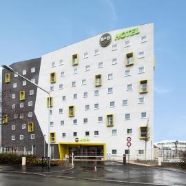 B&B HOTEL NANTERRE Rueil-Malmaison，位于楠泰尔的酒店