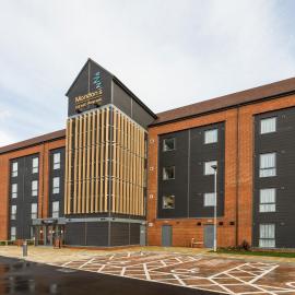 Spring River Ebbsfleet by Marston's Inns，位于格雷夫森德的酒店