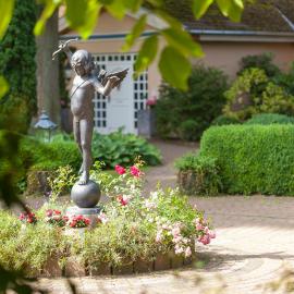 Gästehaus Schloss Bothmer，位于施瓦姆施泰特的酒店