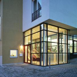 Hôtel Galerie,位于格赖夫斯瓦尔德的酒店