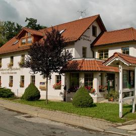 Landhotel am Fuchsbach，位于Berga的酒店