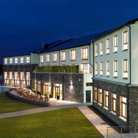 Sneem Hotel，位于斯尼姆的酒店