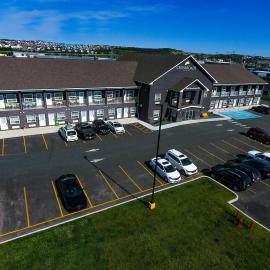 Crossroads Inn & Suites，位于圣约翰斯的酒店