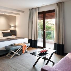 Gkeea Boutique Hotel，位于伊里斯斯的酒店