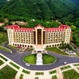 Marxal Resort & Spa，位于舍基的酒店
