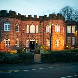 Childwall Abbey, Liverpool by Marston's Inns，位于利物浦的酒店
