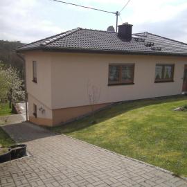 Ferienwohnung Barzen，位于Ralingen的酒店